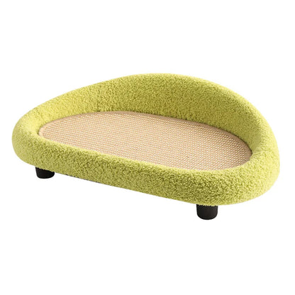 2-in-1 Warm Cat Bed & Sisal Scratching Pad – Cozy & Durable